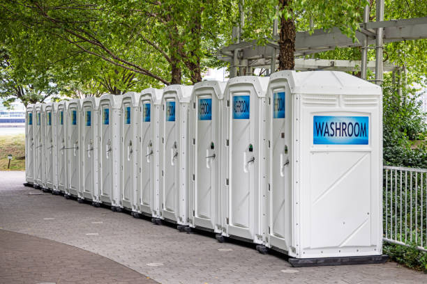 Porta potty delivery and setup in Kayak Point, WA